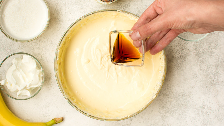 Adding vanilla extract to batter
