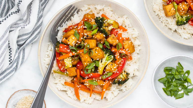 tofu and vegetables on rice