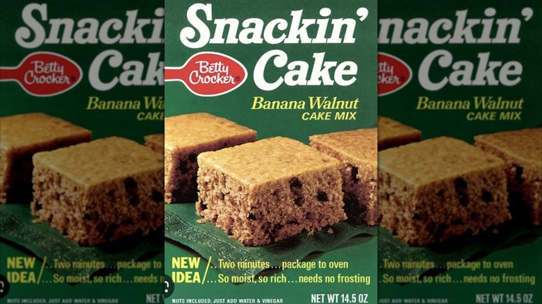Betty Crocker Banana Walnut Snackin' Cake Mix vintage advertisement