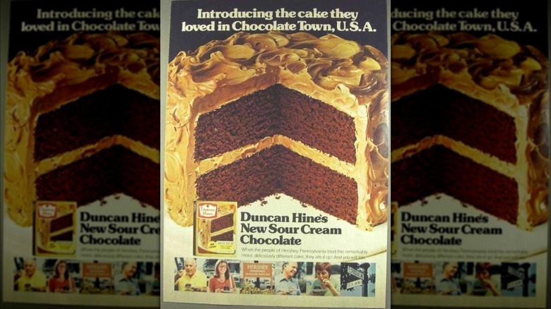 Duncan Hines Sour Cream Chocolate Cake Mix vintage advertisement
