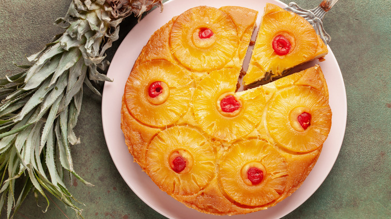 Pineapple upside-down cake