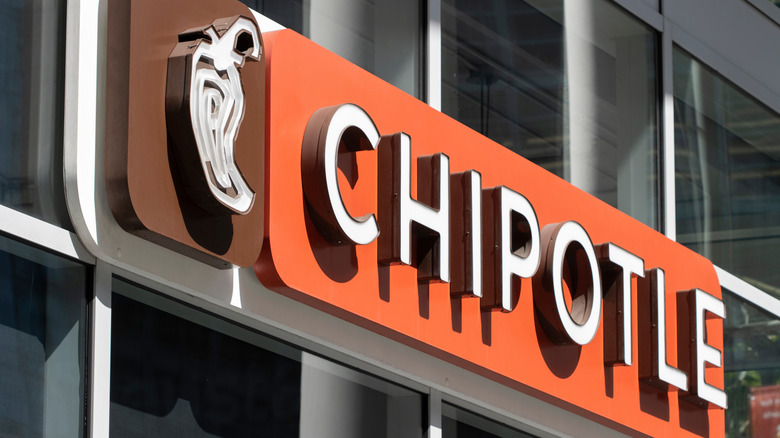 An exterior Chipotle sign