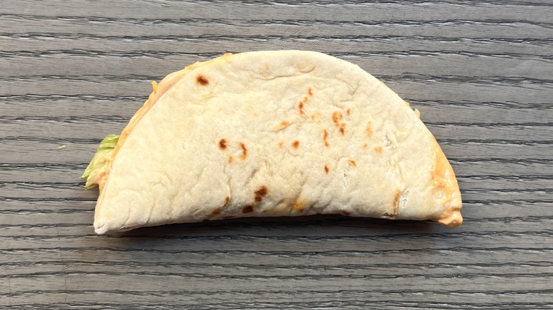 Taco Bell 3-Cheese Chicken Flatbread Melt