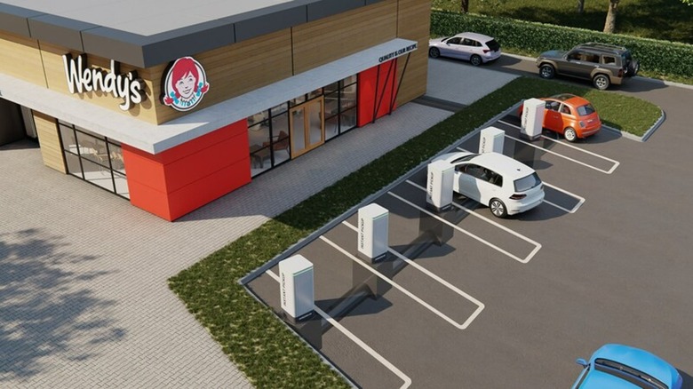 Wendy's restaurant pick-up portals