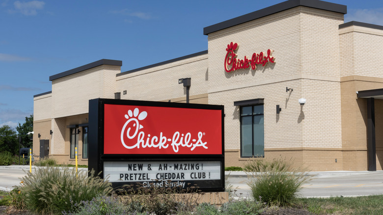 Chick-fil-A store exterior