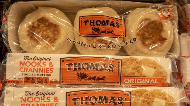 Thomas English muffin packages