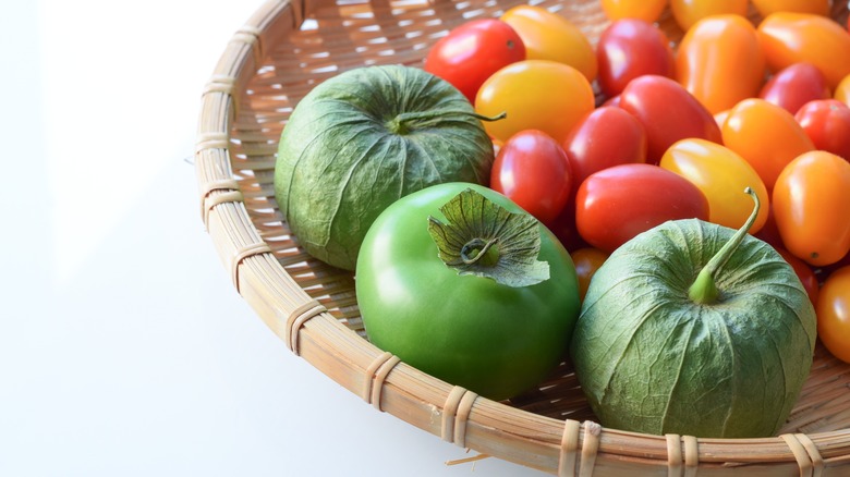 bowl of tomatillos and tomatoes