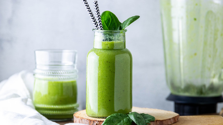 green blended drink in jar