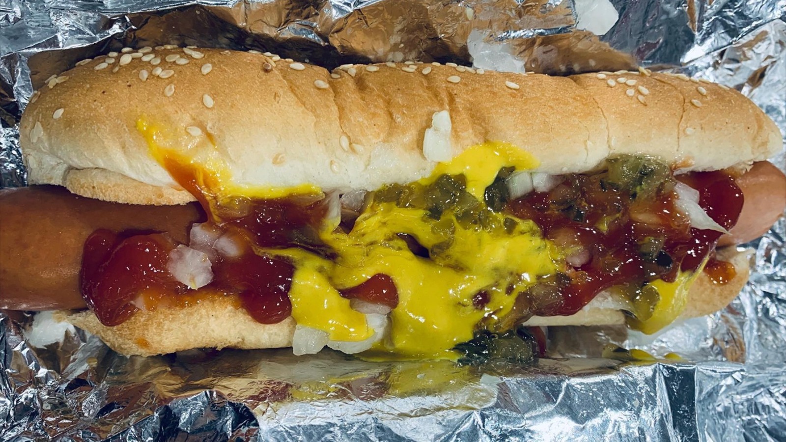 What Brand Is Behind Costco's Kirkland Hot Dogs? - Vimarsana News