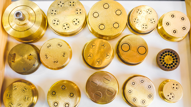 Bronze dies for pasta