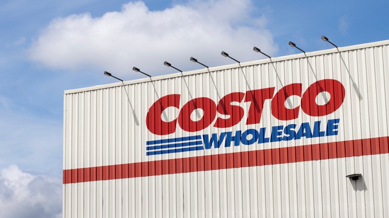 Costco storefront