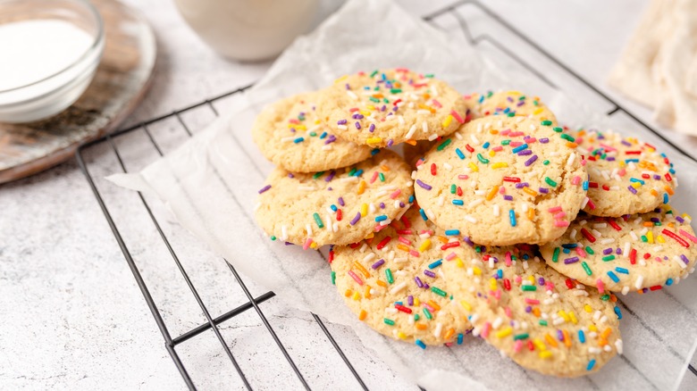 Sprinkle cookies on a rack 