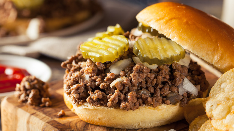 Loose meat sandwich with pickles