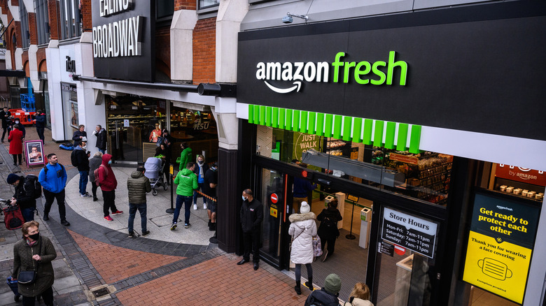 Exterior of an Amazon Fresh store