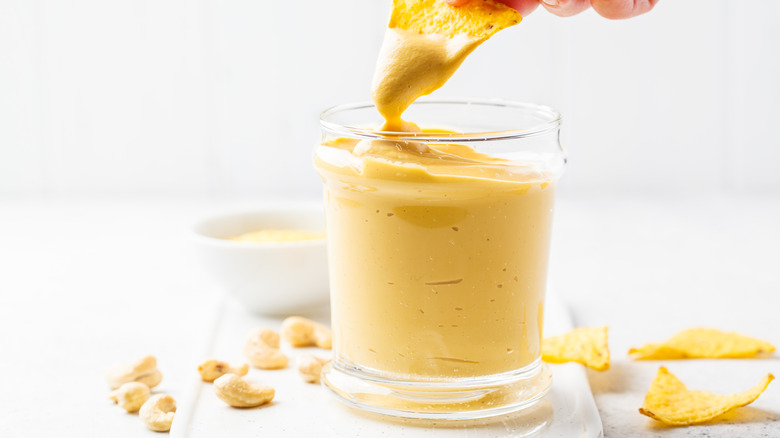 Nutritional yeast sauce 