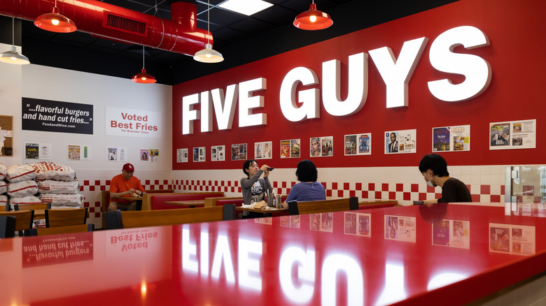 Five Guys interior 