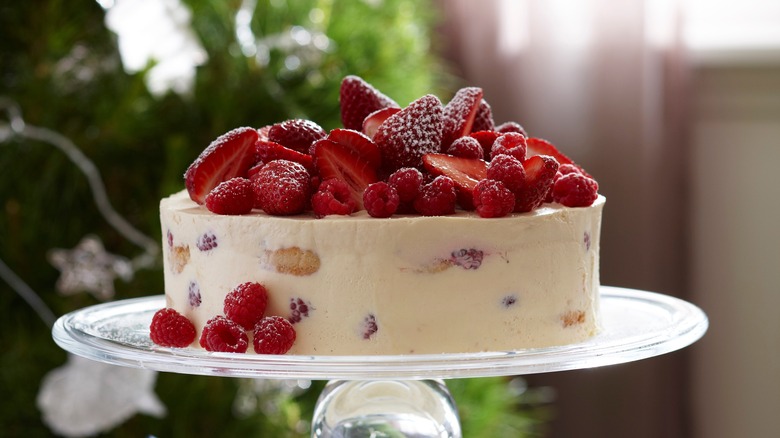 Charlotte Russe cake