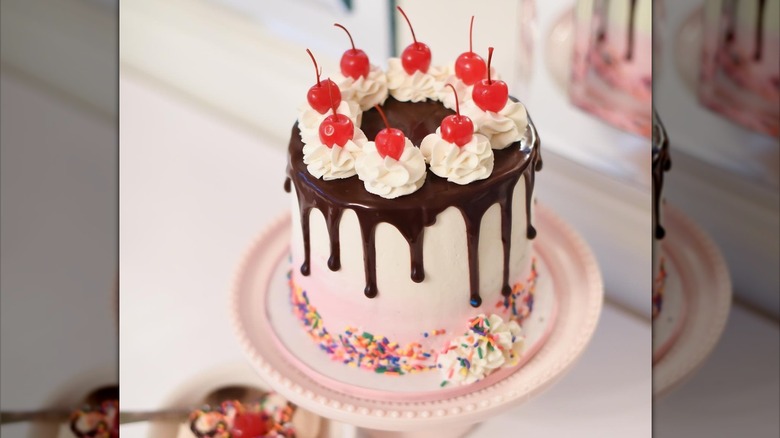 New hot fudge sundae cake