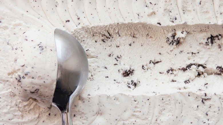 scooping stracciatella gelato