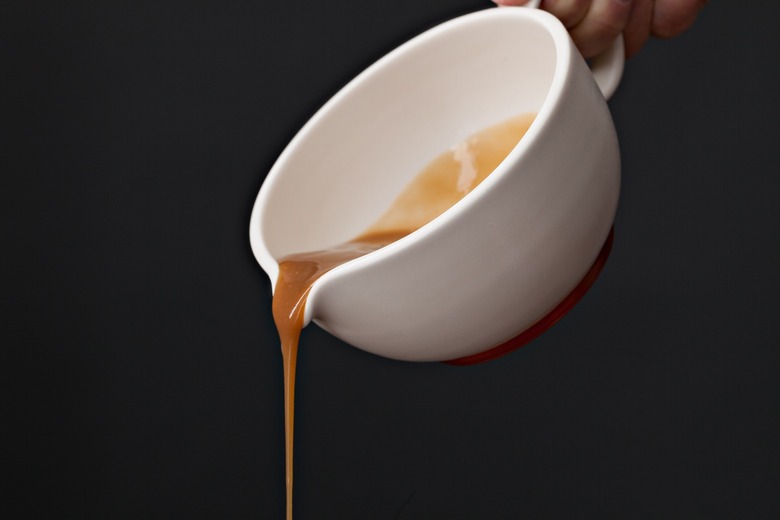 What Is the Difference Between Gravy and Jus?