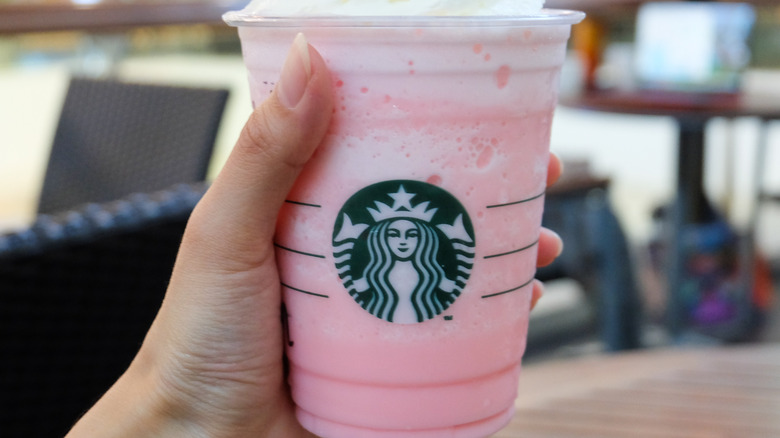 pink Starbucks frappe
