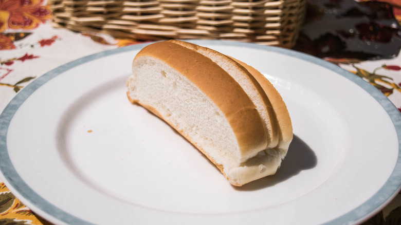 What Makes New England-Style Hot Dog Buns Unique?