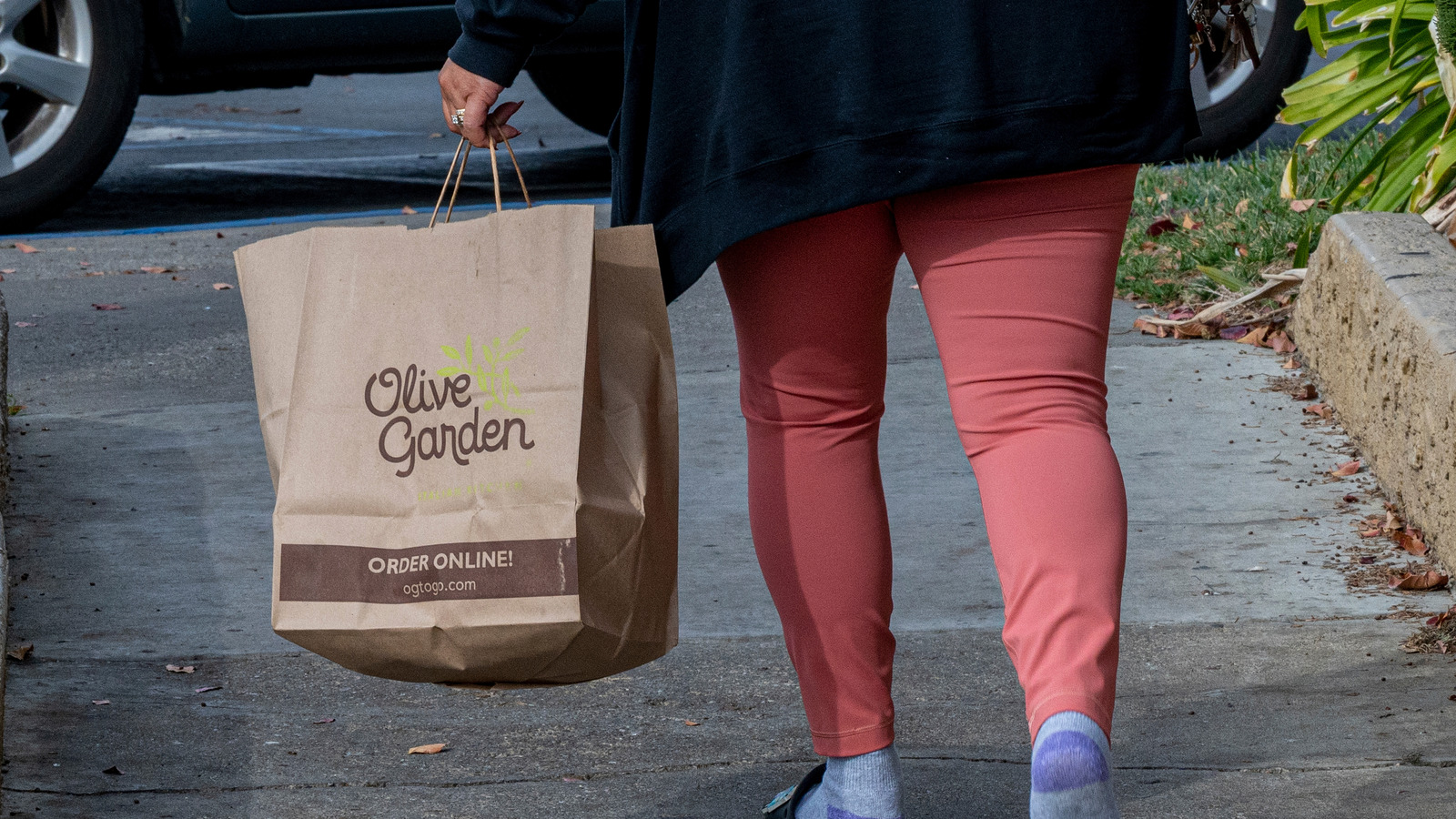 What Olive Garden Doesn't Want You To Know - Vimarsana News