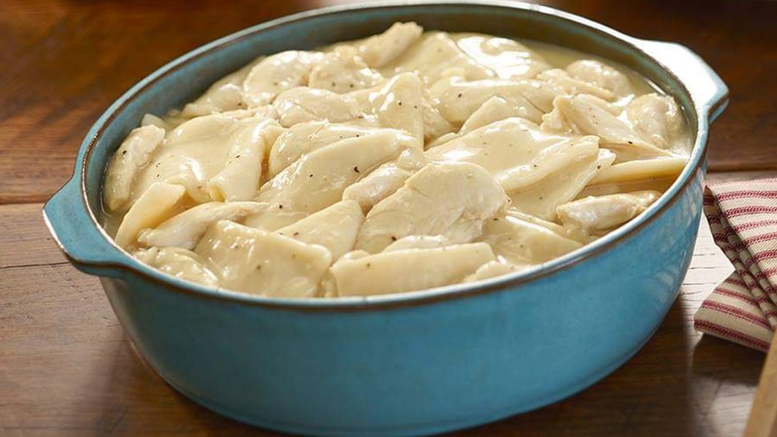 What Really Sets Cracker Barrel's Chicken N' Dumplins Above The Rest