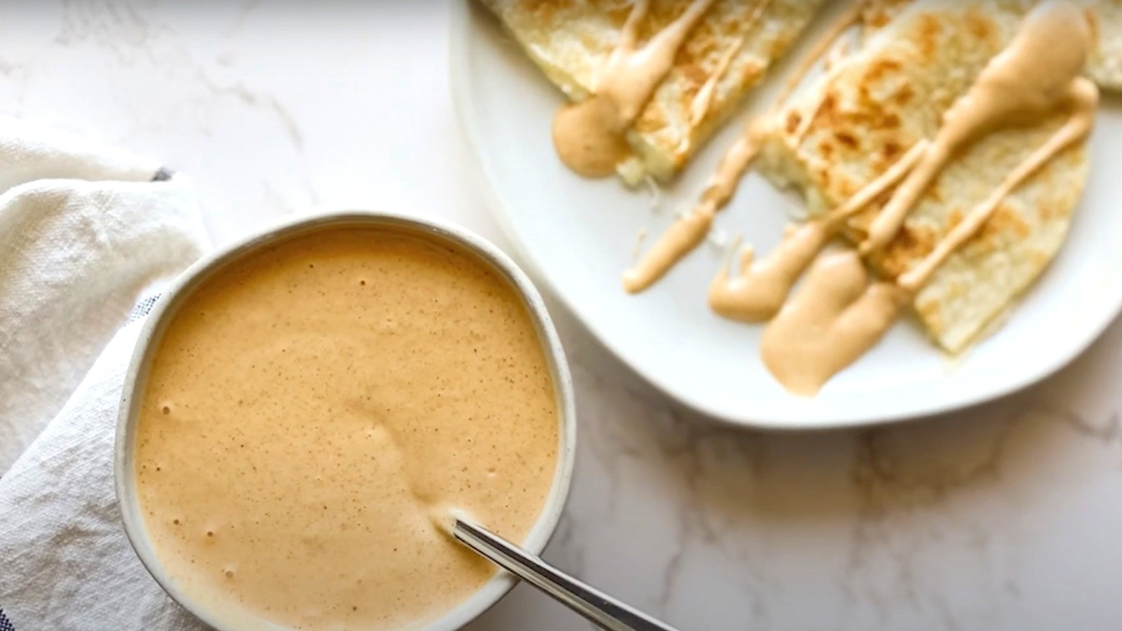 What Sauce Comes With Taco Bell's Fan-Favorite Quesadillas? - Vimarsana News