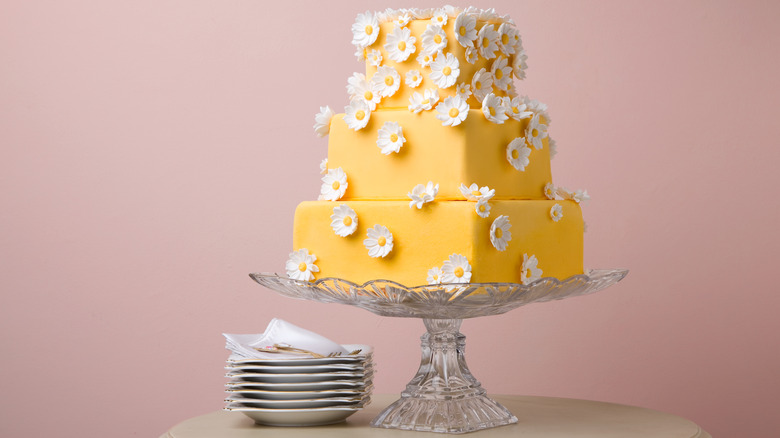 Wedding cake with fondant flowers