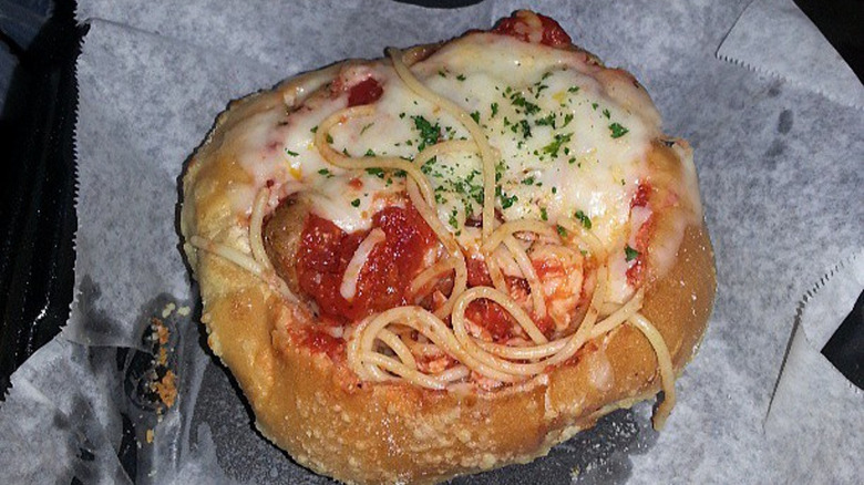 spaghetti bread bowl
