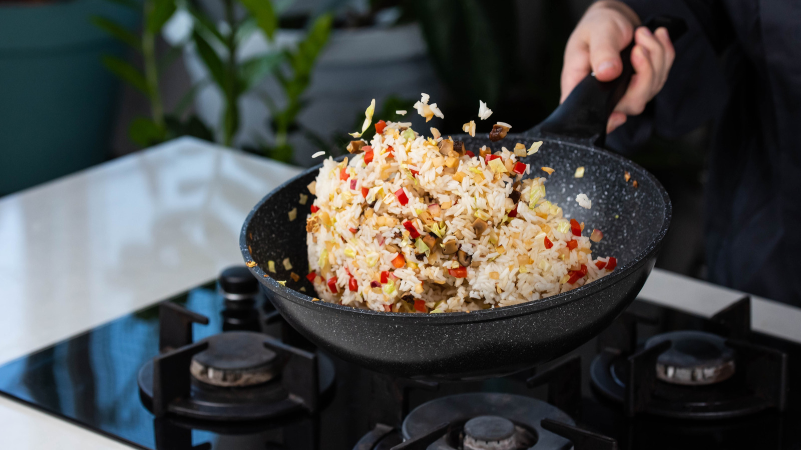 What To Keep In Mind When Making Fried Rice In A Pan Instead Of A Wok