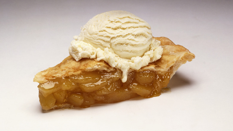 Apple pie slice a la mode