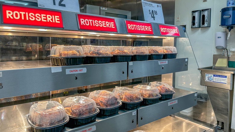 Sam's Club rotisserie chicken display