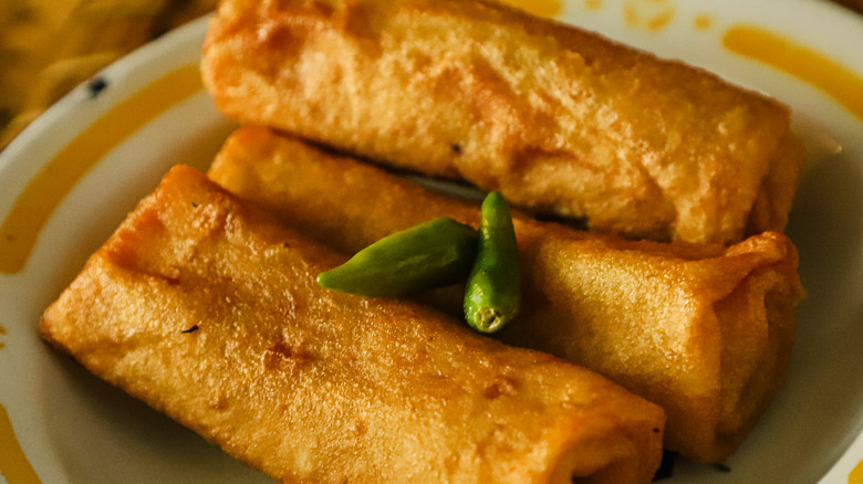 Plate of egg rolls 
