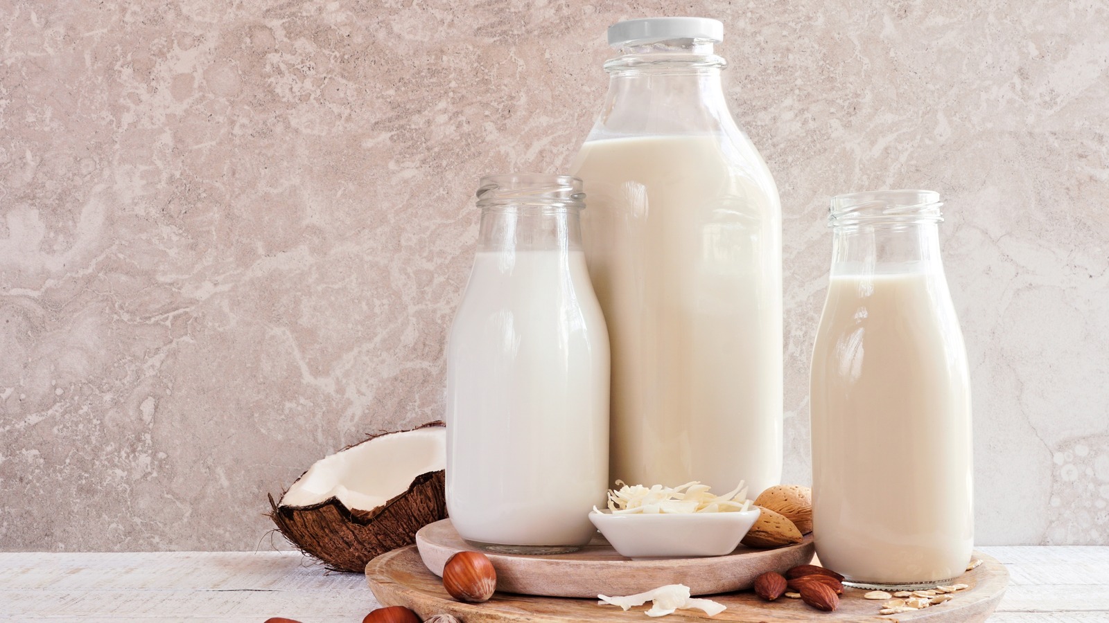 What's The Difference Between Almond Milk And Coconut Milk?