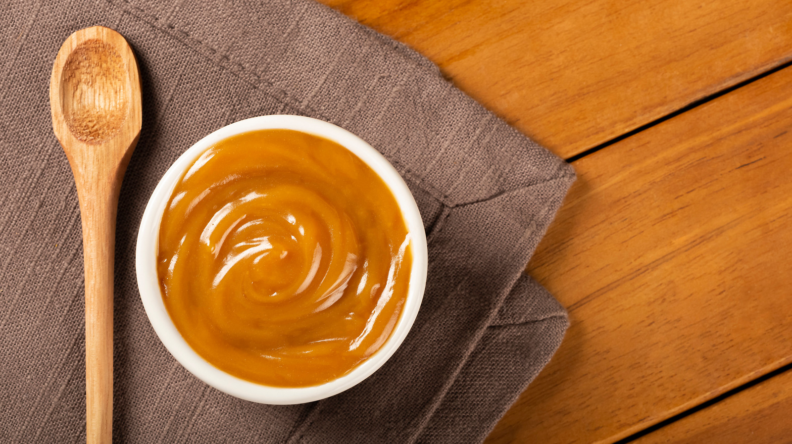 What's The Difference Between Caramel And Dulce De Leche?