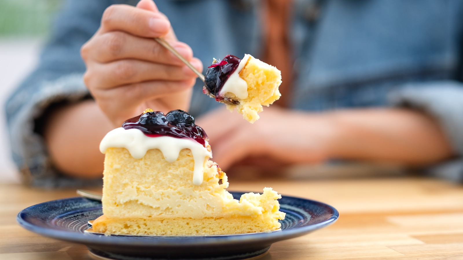 What's The Difference Between Cream Cheese Pie And Cheesecake?