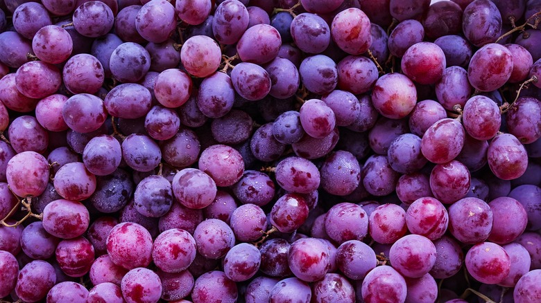 whole bunch of grapes