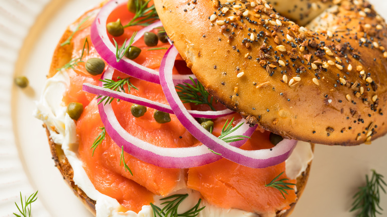 everything bagel with smoked salmon