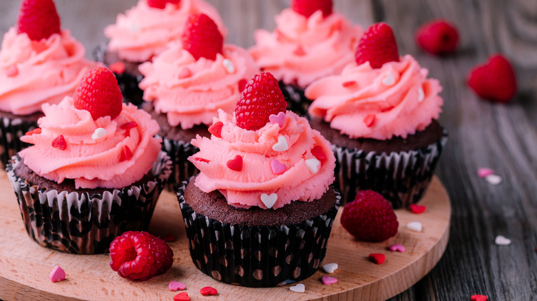 Cupcakes with pink raspberry frosting
