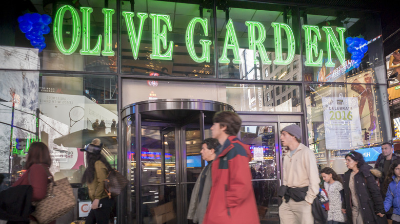Olive Garden in Times Square