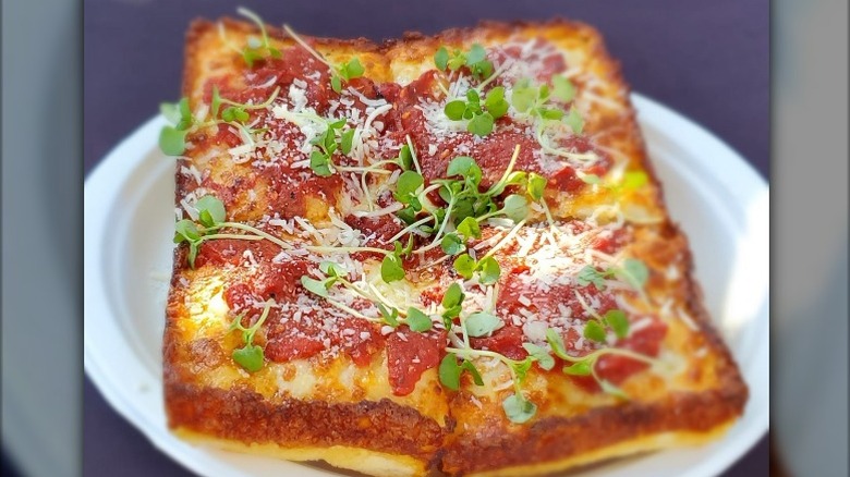 Angry Pete's detroit pizza