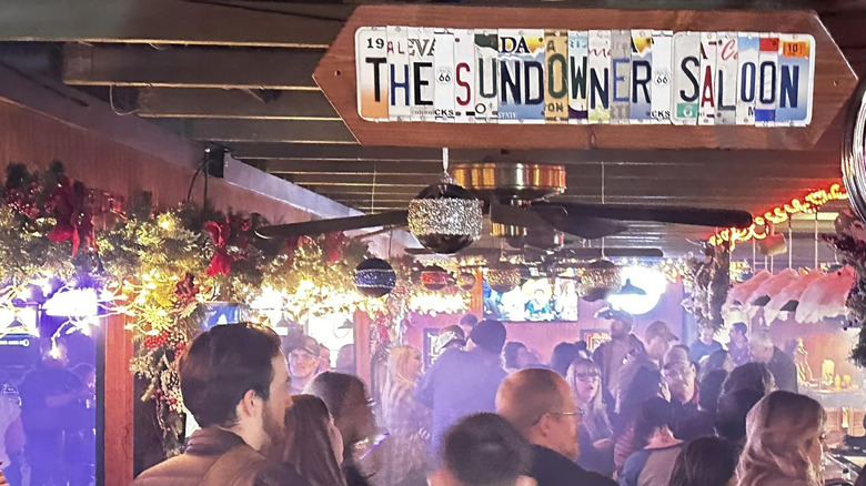 sundowner front sign
