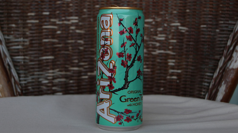 A can of Arizona Green Tea