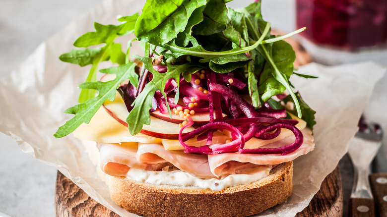 ham, cheese and apple sandwich