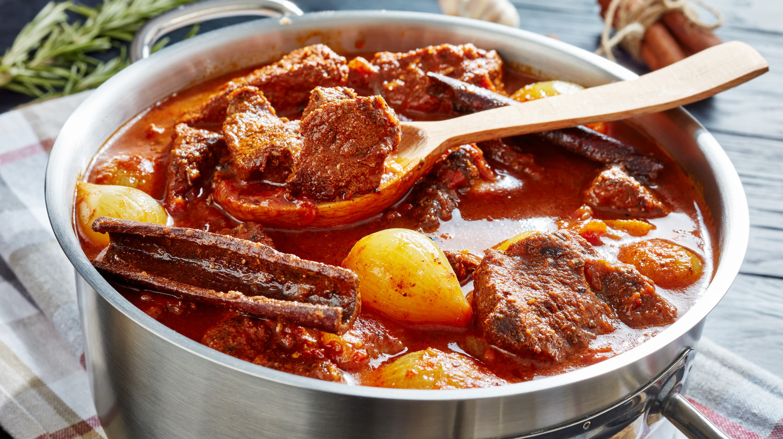Red Meat Main Course Why It Pays To Put Cinnamon On Red Meat