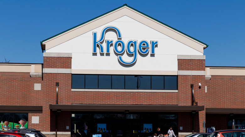 Kroger store front