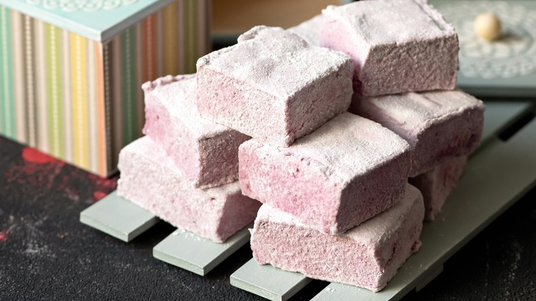 sugar dusted marshmallows