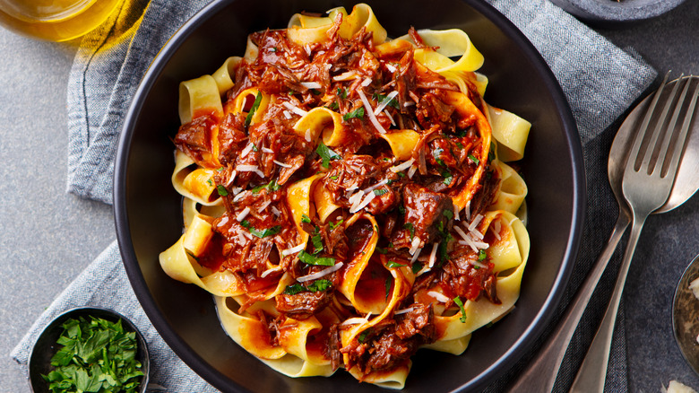 pappardelle with beef ragout sauce